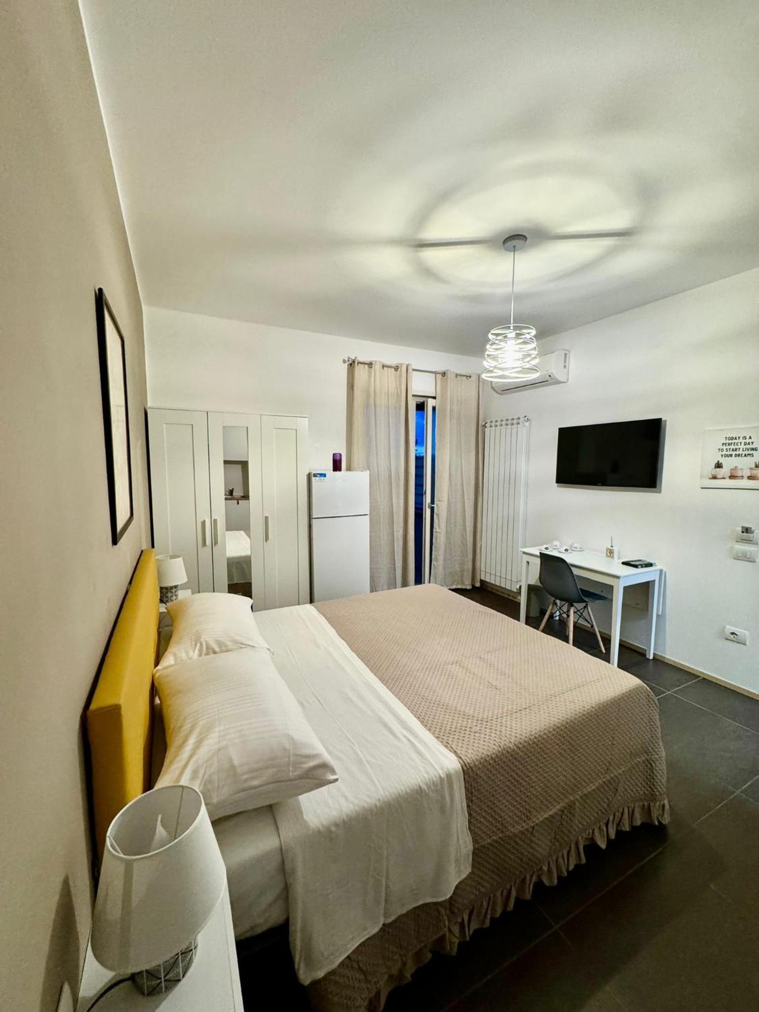 Bed and Breakfast Il Ruggi Bb Salerno Esterno foto